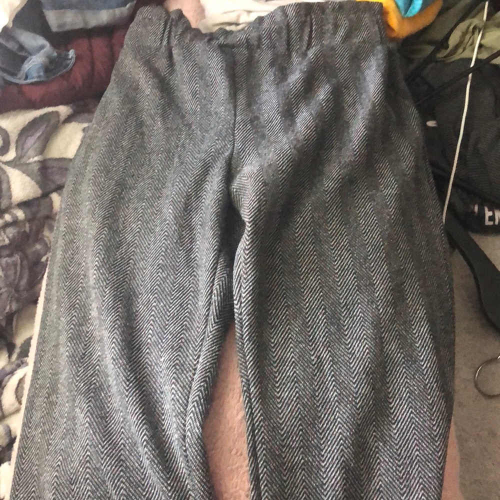 Stretchy pants